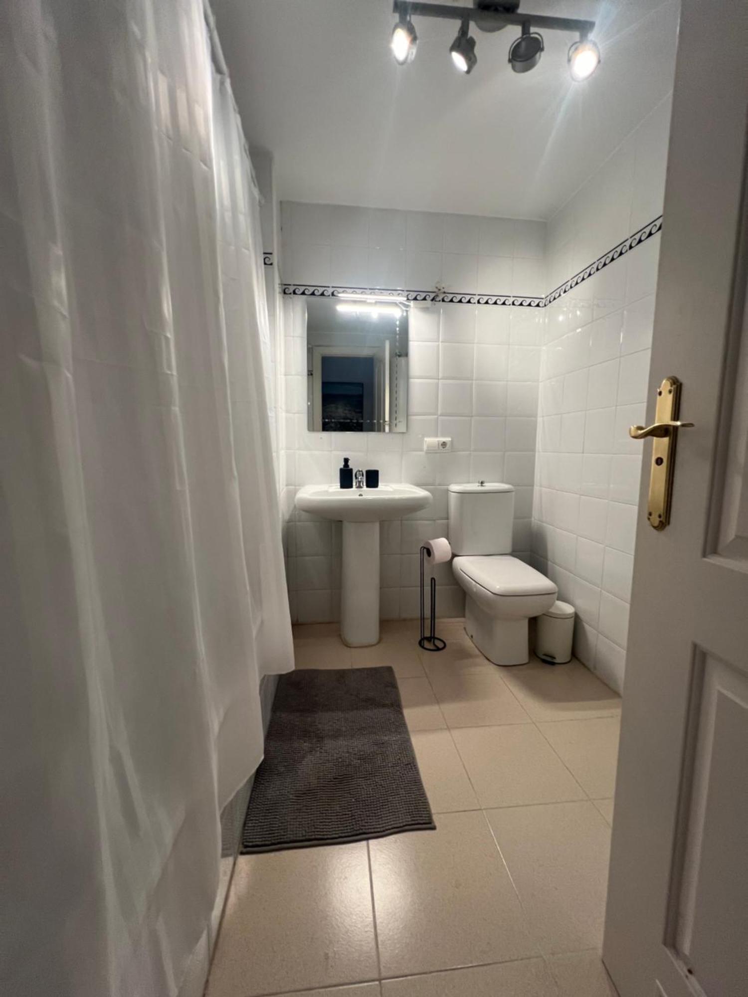 2 Bedroom 2 Bathroom East - La Reserva De Apartment *